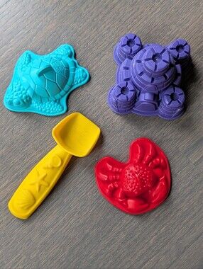 Kinetic Sand Mold Toy Set, 4-Pack